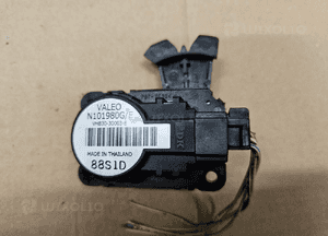 Peugeot 308 3008 5008 silniczek sterownik dmuchawy nawiewu 5