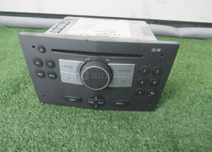 RADIO CD WYŚWIETLACZ  OPEL ASTRA 3 III KOMBI 2004- 2