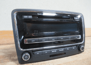 RADIO SKODA SUPERB II LIFT 3T0035186 2