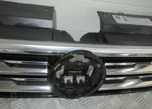 Grill gril atrapa vw tiguan ii 2 5NA853653B 2015-2020 11