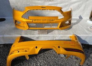 Ford focus MK3 lift st zderzak przedni 14- 1