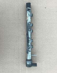 Listwa wtryskowa Bmw F10 F11 2.0d 780912804 1