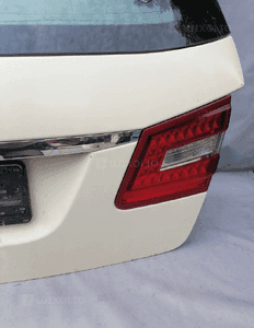 Klapa bagażnika Mercedes E Klasa W212 Kombi 2127420010 5
