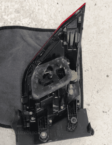 Vw tiguan lampa lewy tył led lewa tylna oryginał 9