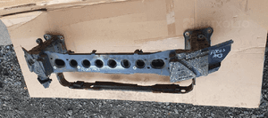 Pas przedni wzmocnienie belka zderzaka przód Ford Focus MK3 6