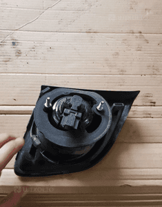 lampa prawa tył w klapę golf 5 plus 5m0945094k 2