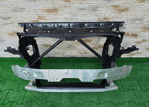 Pas przedni wzmocnie bmw X5 G05 lci 1