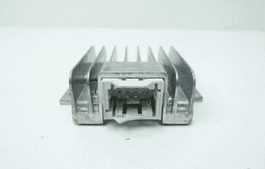 WZMACNIACZ HARMAN MERCEDES W223 W447 A2949004900 3