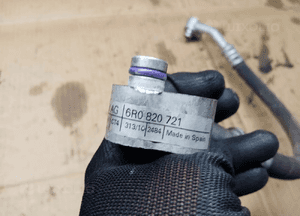 Przewód rurka klimatyzacji Seat Ibiza IV 6R0820721 5