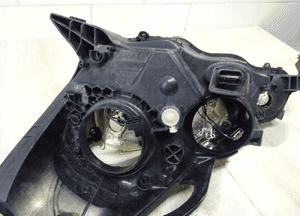 Lampa prawy przód Citroen DS3 C3 II 9673814380-02 11