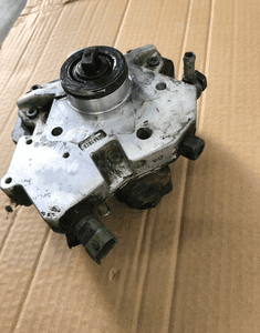 Pompa wtryskowa Volvo 2.4 D5 185KM 0445010111 2