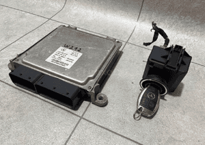 MERCEDES W212 2.2CDI ZESTAW STARTOWY KOMPUTER BDB 2