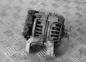 Opel corsa c alternator 1,2 0124225041 2