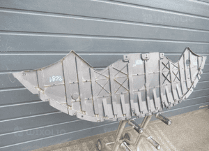 Płyta osłona pod zderzaka przednia jaguar xe X760 GX73 2015-2019 2