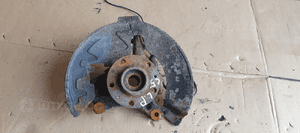 Zwrotnica piasta lewy przód przednia lewa Citroen C5 III 2.0 HDI 1