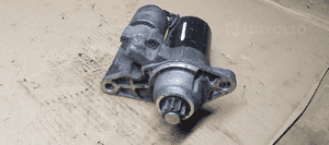 Rozrusznik starter silnika VW Polo 9N 1.2 02T911023G 2