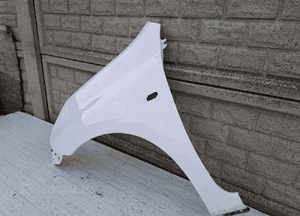 Nissan micra K13 lift 13-18 błotnik przedni lewy 3