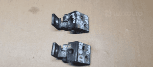 Zawias zawiasy drzwi prawy przód para VW Polo 6N2 1
