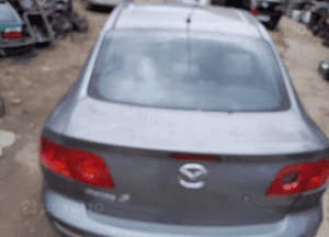 Mazda 3 BK 03-09 sedan szyba tylna tył szyby 5