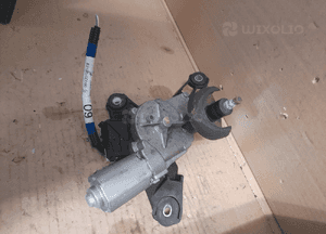 SILNIK WYCIERACZKI TOYOTA YARIS II 0390201825 6