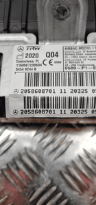 Mercedes 205 poduszka airbag pasażera A2058608701 6