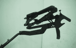 ZAWIAS KLAPY TYLNEJ PAŁAK MERCEDES SL R230 8