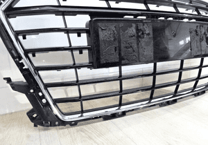 grill zderzaka AUDI TT S-LINE 8S0 PRZÓD PRZEDNI 4
