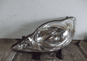 Lampa przód przednia lewa peugeot 107 1