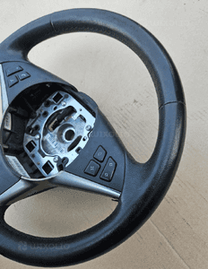 BMW E60 E61  kierownica 6