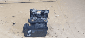 Pompa ABS sterownik Renault Trafic III Vivaro B 476605919R 93457527 4