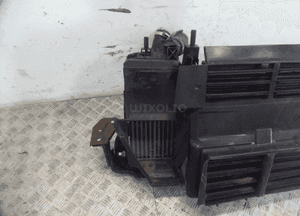 Ford focus MK3 1.6 tdci komplet chłodnic z wentylatorem i modułem 4