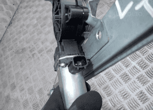 MECHANIZM SZYBY LEWY PRZOD OPEL VIVARO B TRAFFIC III 4