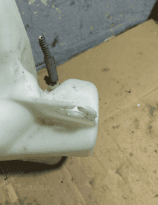 Zbiornik płynu spryskiwaczy opel insignia a xenon 2