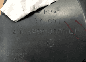 Osłona poszycie słupka lewy tył tylna lewa Mercedes ML W163 A1636920303 6