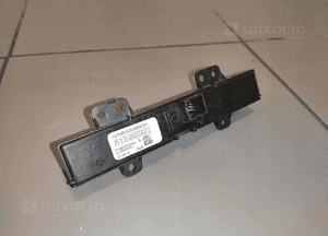 Jeep cherokee liberty kk przycisk świateł awaryjnych panel przycisków 5