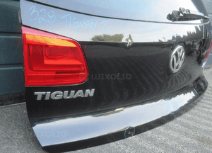 Klapa bagażnika kamera szyba vw tiguan i lift 5N0 LC9XL 2010-2016 6