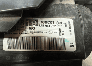 VW PASSAT B7 BIXENON PRAWY 10-14 5