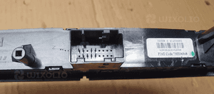 Przełącznik świateł awaryjnych blokady drzwi Fiat Punto EVO 735506948 6