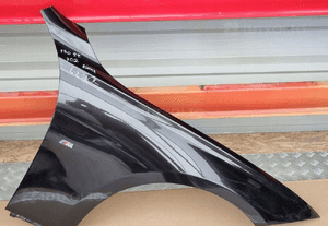 Bmw F30 błotnik prawy przedni kolor X02 12