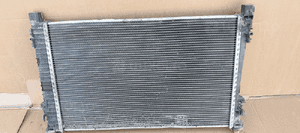 Chłodnica wody płynu Mercedes W209 1.8 Kompresor A2035000603 5