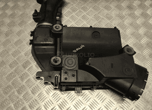 Bmw F10 F11 obudowa filtra powietrza 7604404 11