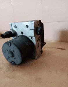 Pompa sterownik ABS Ford Mondeo MK3 0265950025 6
