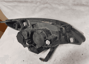 Przod przednia lampa lewa citroen C5 xenon 6