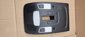 Lampka oświetlenie kabiny podsufitki Audi A6 C7 S-Line 4G0947135D 1