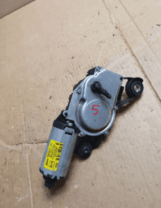 } SILNICZEK WYCIERACZKI TYŁ Seat leon oryginał 5p0955711c 7