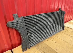 Jeep commander 3.0CRD intercooler oryginał bdb 2