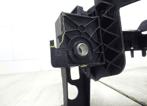 Bmw X1 U11 wzmocnienie grilla 7011116-12 9