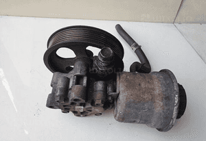 TOYOTA AVENSIS T25 2.2 D-CAT POMPA WSPOMAGANIA 2