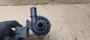 Dodatkowa pompka obiegu wody Opel Movano III 2.3 DCI 0311133 0311133A 4