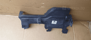 Kierownica powietrza prawy przód przednia prawa BMW M5 G30 F90 8070330 2